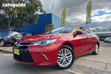 Red 2016 Toyota Camry Sedan Atara Sl