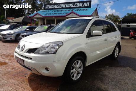 White 2011 Renault Koleos Wagon Dynamique (4X4)