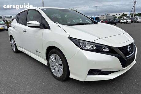 White 2019 Nissan Leaf Hatchback