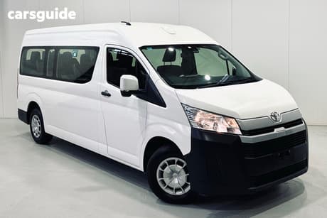 White 2023 Toyota HiAce Bus Slwb Commuter (12 Seats)