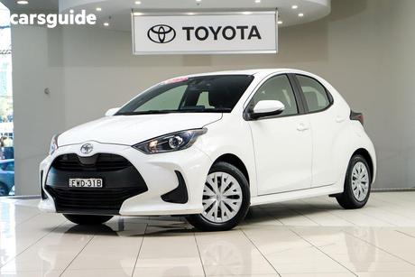 White 2022 Toyota Yaris Hatchback Ascent Sport