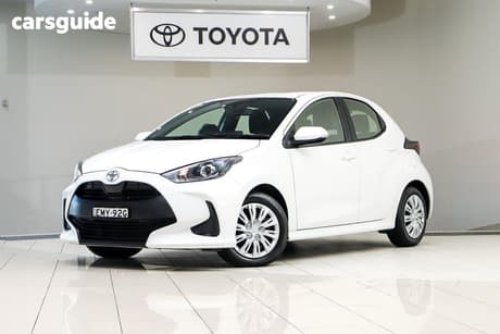 White 2021 Toyota Yaris Hatchback Ascent Sport