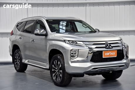 Silver 2021 Mitsubishi Pajero Sport Wagon Exceed (4X4) 7 Seat