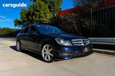 Blue 2013 Mercedes-Benz C250 Sedan Avantgarde Be