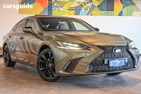Green 2025 Lexus ES300H Sedan F Sport (Hybrid)