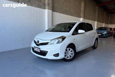 White 2014 Toyota Yaris Hatchback Yr