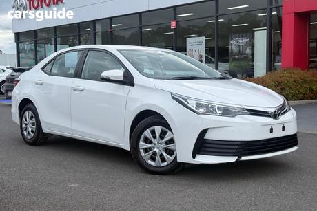 White 2017 Toyota Corolla Sedan Ascent