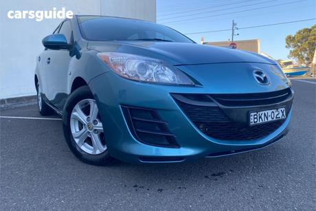 Blue 2009 Mazda 3 Hatchback Maxx