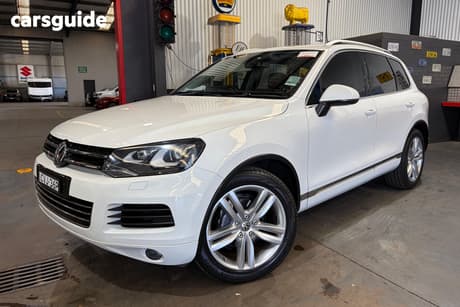 White 2014 Volkswagen Touareg Wagon V6 Tdi