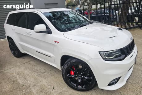 White 2017 Jeep Grand Cherokee Wagon Srt (4X4)