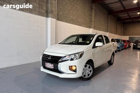 White 2021 Mitsubishi Mirage Hatchback Es