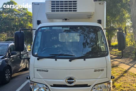 2020 Hino OTHER OtherCar