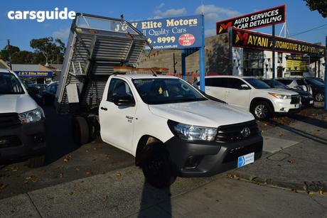 White 2018 Toyota Hilux Cab Chassis Workmate
