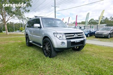 Silver 2008 Mitsubishi Pajero Wagon Vr-X Lwb (4X4)