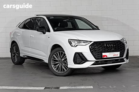 White 2024 Audi Q3 Sportback 35 Tfsi Dynamic Black