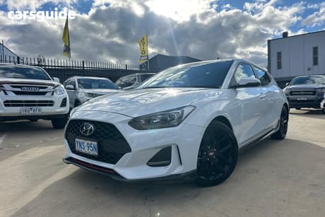 White 2020 Hyundai Veloster Coupe Turbo