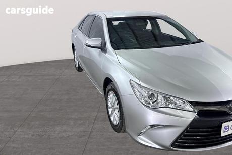 Silver 2016 Toyota Camry Sedan Altise
