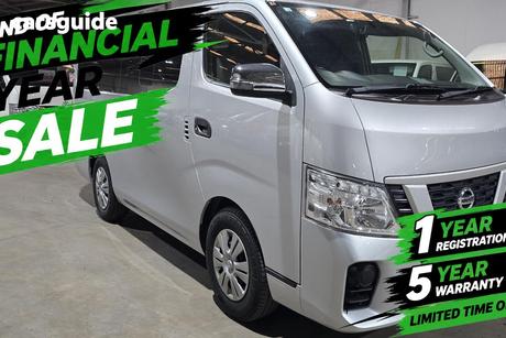 Silver 2017 Nissan NV350 Van Caravan Dx