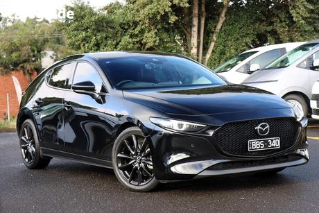 Black 2019 Mazda 3 Hatchback G25 Astina