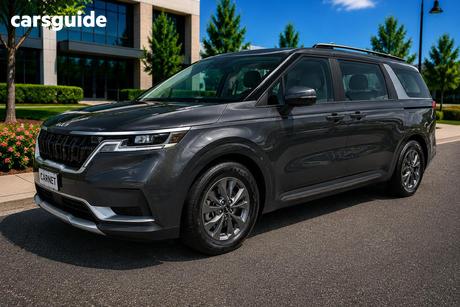 Grey 2023 Kia Carnival Wagon S