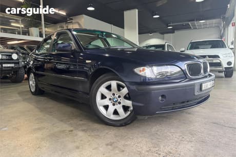 Blue 2002 BMW 318I Sedan 18I