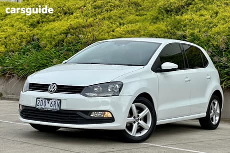 White 2016 Volkswagen Polo Hatchback 66 Tsi Trendline