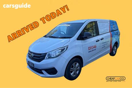 White 2022 LDV G10+ Van Lift Door