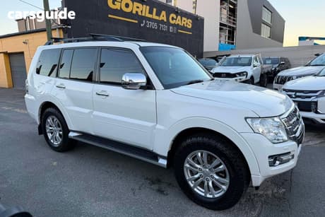 White 2017 Mitsubishi Pajero Wagon Gls Lwb (4X4)