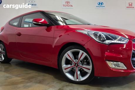 2013 Hyundai Veloster Coupe +