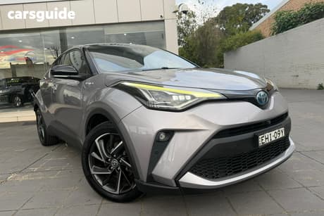 Silver 2020 Toyota C-HR Hatchback Koba (2Wd) (Hybrid)