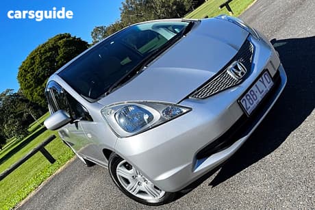 Silver 2009 Honda Jazz Hatchback Gli