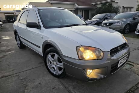 White 2004 Subaru Impreza Hatchback Rv (Awd)