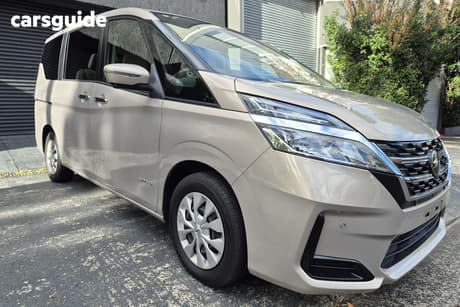Gold 2021 Nissan Serena SUV HIGHWAY STAR S-HYBRID