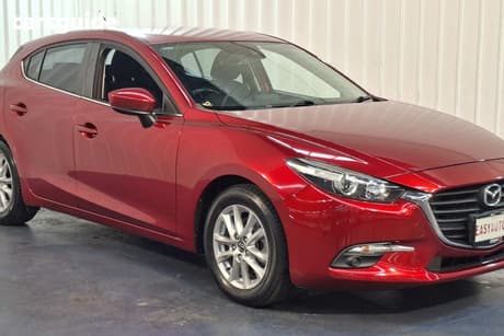Red 2018 Mazda 3 Hatchback Maxx Sport (5Yr)