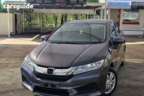 Grey 2018 Honda City Sedan Vti