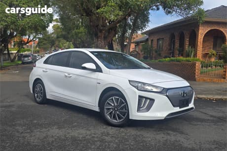 White 2020 Hyundai Ioniq Hatchback Electric Elite