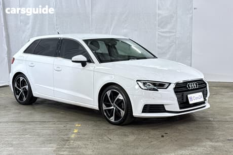 White 2019 Audi A3 Sportback 35 Tfsi Sprtbck (1.4 Tfsi Cod)