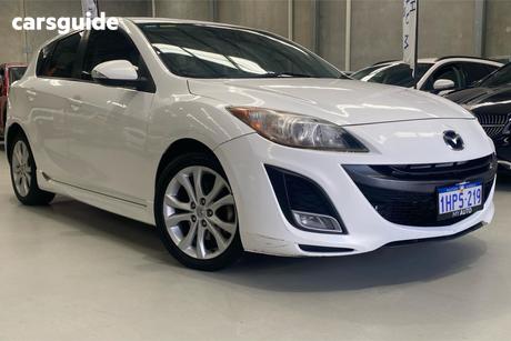 White 2010 Mazda 3 Hatchback Sp25