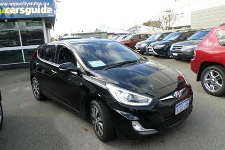 Black 2013 Hyundai Accent Hatchback Sr