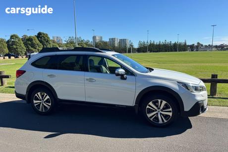 White 2020 Subaru Outback Wagon 2.5I Premium Awd