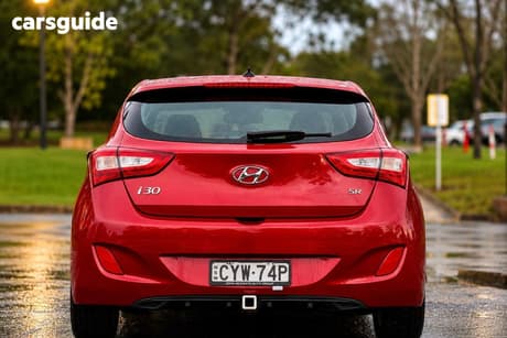 Red 2016 Hyundai I30 Hatchback Sr
