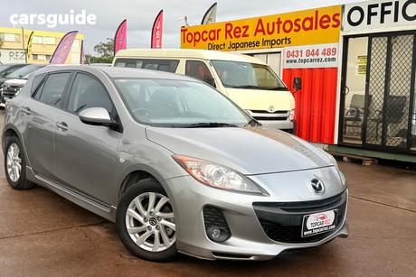 Silver 2012 Mazda 3 Hatchback Maxx Sport