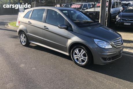 Gold 2008 Mercedes-Benz B200 SUV