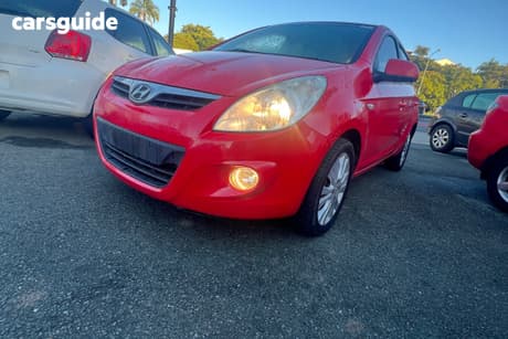 Red 2010 Hyundai I20 Hatchback Premium
