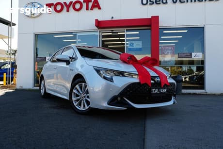 White 2023 Toyota Corolla Hatch