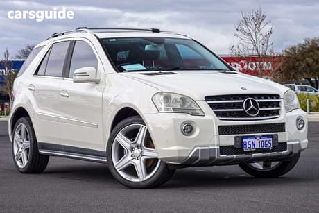 White 2010 Mercedes-Benz ML350 Wagon (4X4)