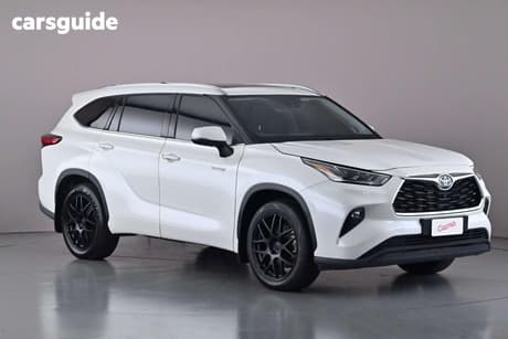 White 2021 Toyota Kluger Wagon Grande Hybrid Awd