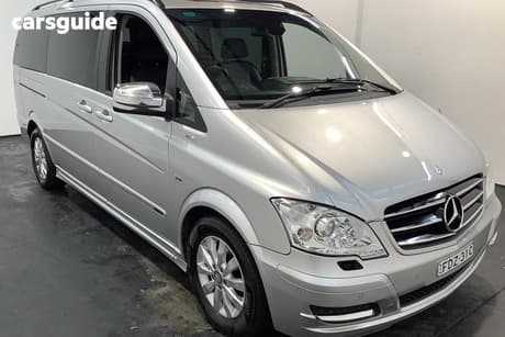 Silver 2014 Mercedes-Benz Viano Wagon Avantgarde Grand Edition
