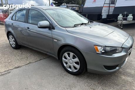 Grey 2013 Mitsubishi Lancer Sedan Es