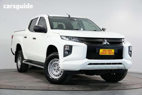 White 2021 Mitsubishi Triton Double Cab Pick Up Glx (4X2)